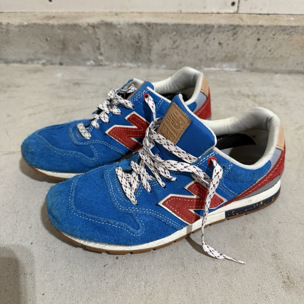 New Balance 996 Blue Suede Sneakers Men's 6 / Fits Women's 7.5 Retro - Picture 2 of 9